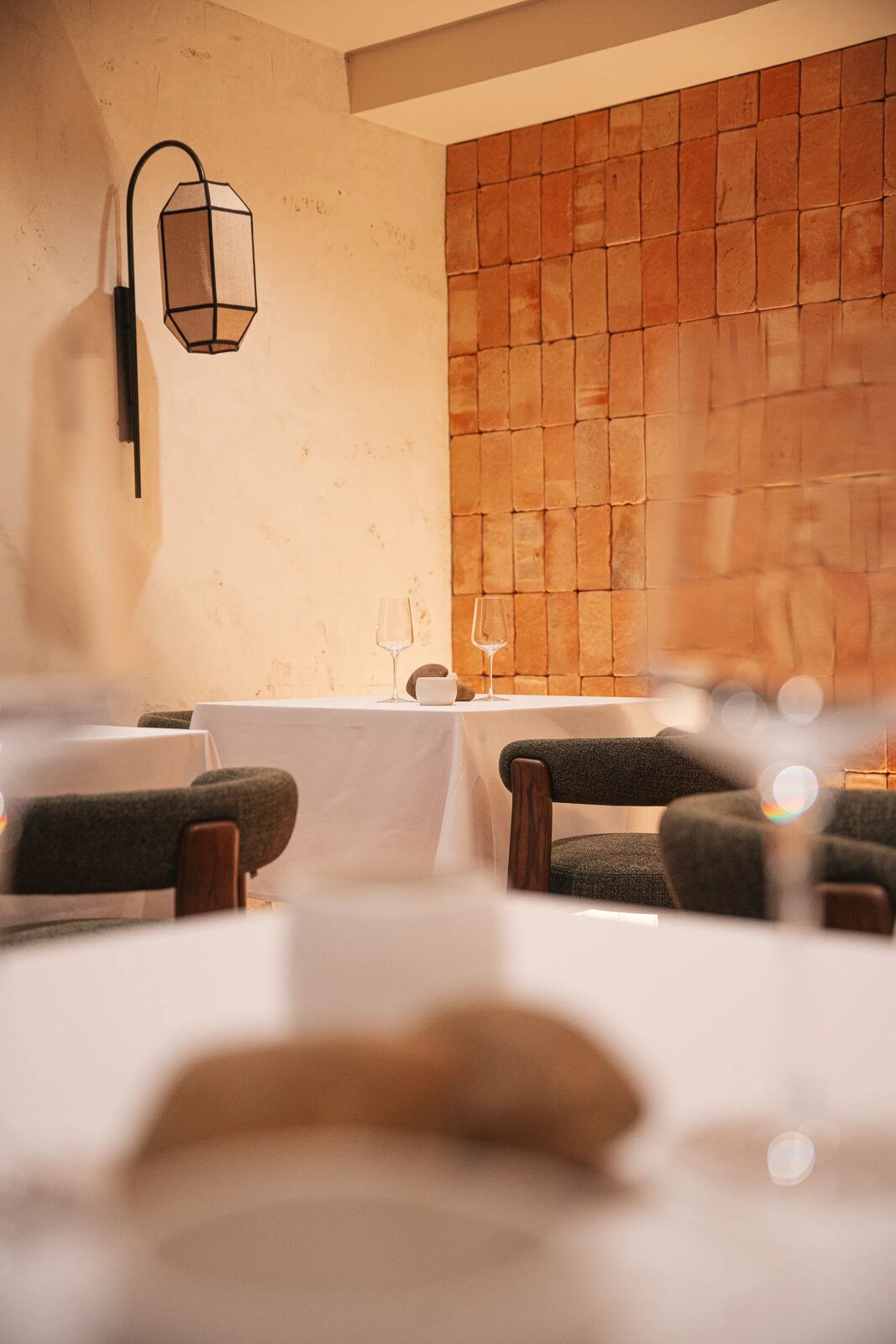 Detalle del comedor de Román 1924