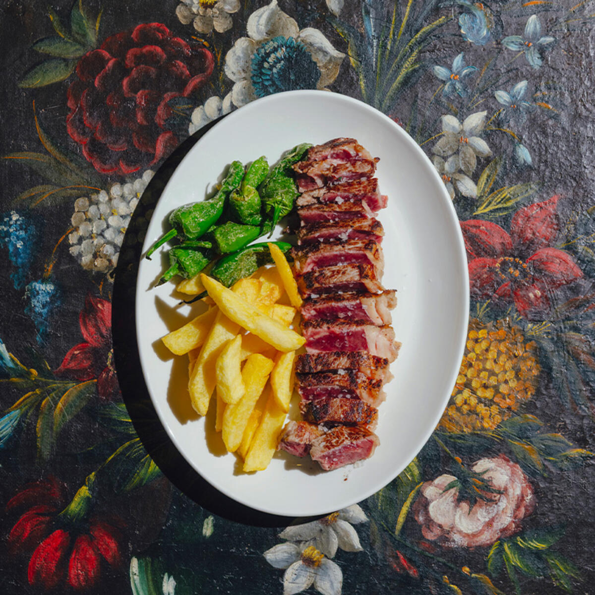 Presa ibérica con patatas de Casa Inquieta